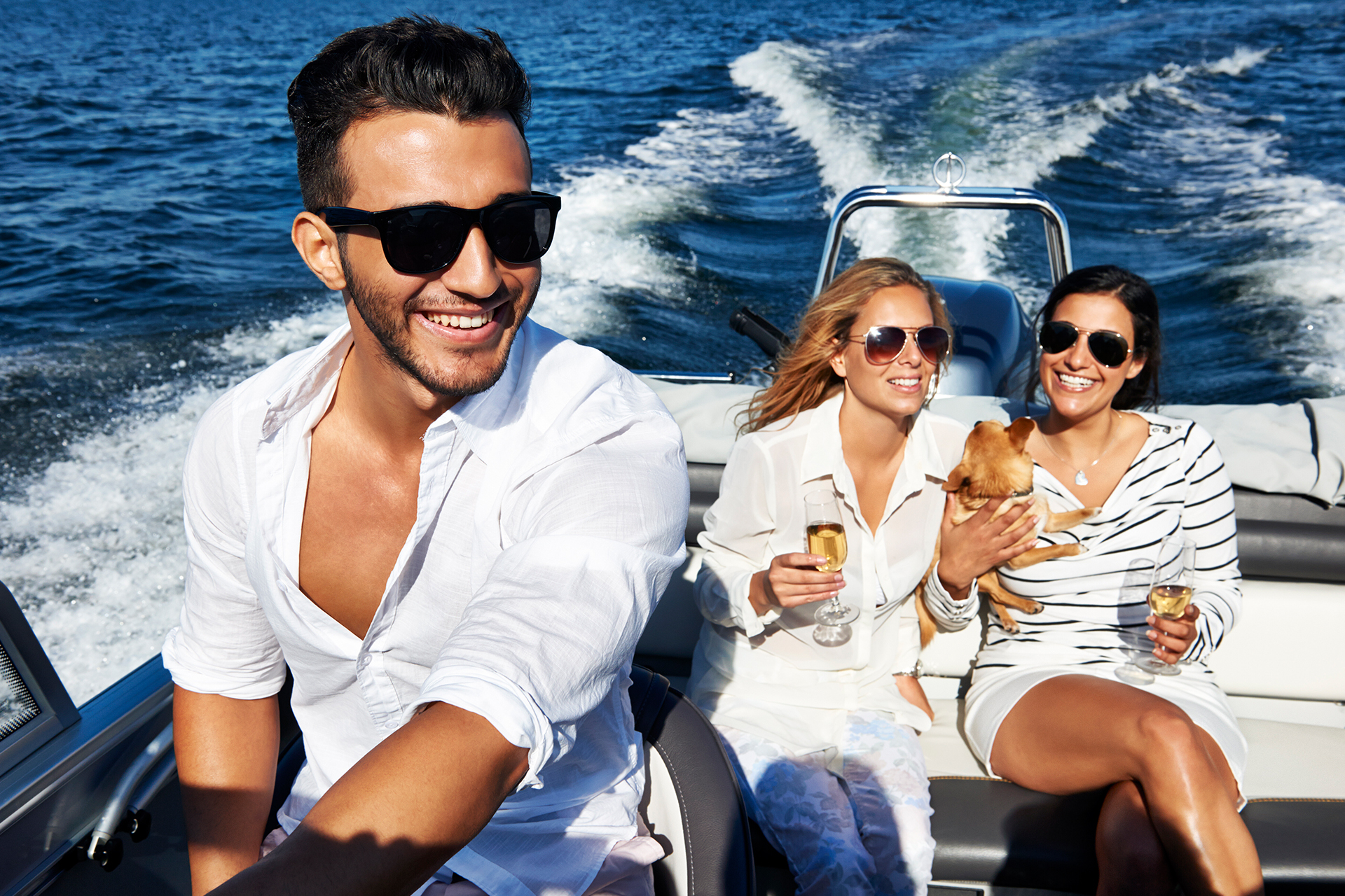 Ultimate Packing Guide for Your First Speedboat Tour