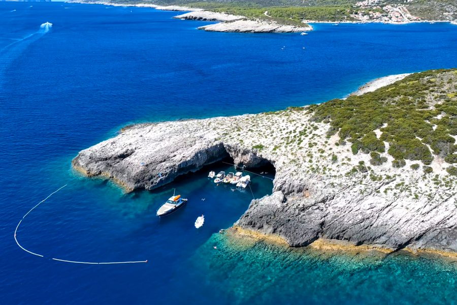 4 Caves & Komiza Private Speedboat Tour from Split